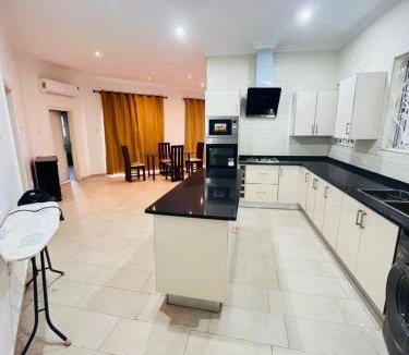 Oyarifa Apartment | Teiman Apartments