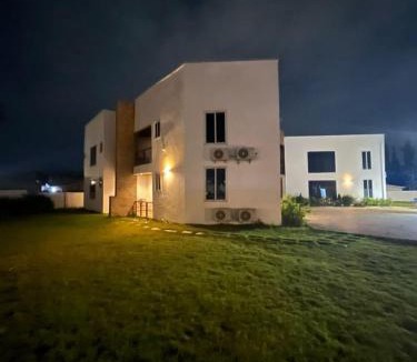 Oyarifa Apartment | Teiman Apartments