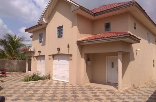 Adenta House | The Best of Adenta, Close to Aburi Gardens - UNit 2