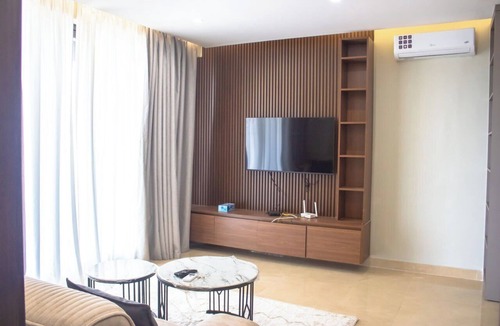 North Ridge Apartment | The Bravia Residency by Cozy