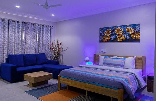 Pepease Hotel | THE bricks COURT
