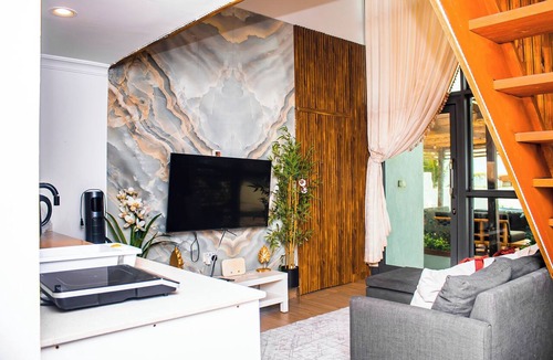 Langma Hotel | The Seaside Club Ghana