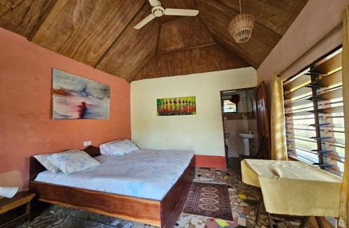 Busua Hotel | Uzoma's Lodge