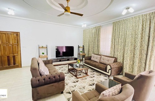 Atimpoku Hotel | Villa Rio Boutique Hotel