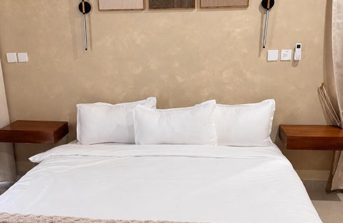 Komenda House | Villa Saints- Private ocean front beach villa near Elmina