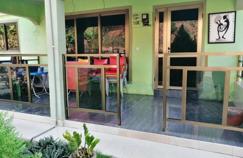 Akosombo Bed & Breakfast | Villa- Top