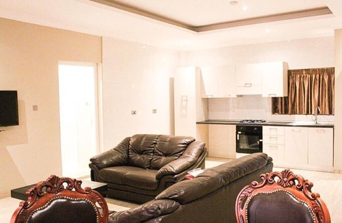 Osu Klottey Apartment | Welcome to JB Apartment Your Modern Escape in the Heart of Adabraka
