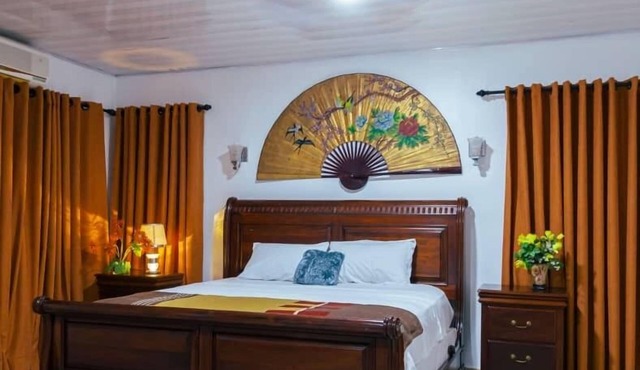 Ampric GuestHouse and Lounge in Amasaman