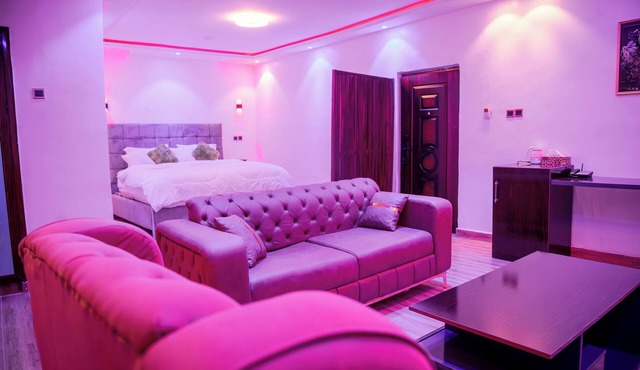 Aureza Paradise Hotel