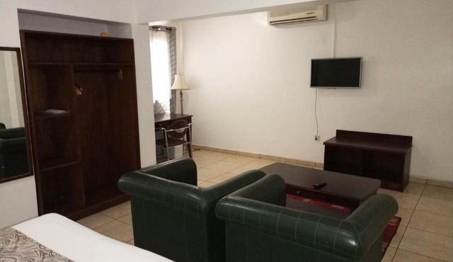 Ave Maria Hotel in Accra