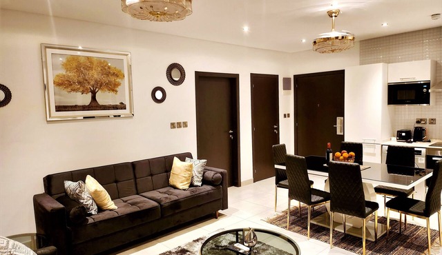 Chafford Suite-Douglas Luxury Apartments in Adentan