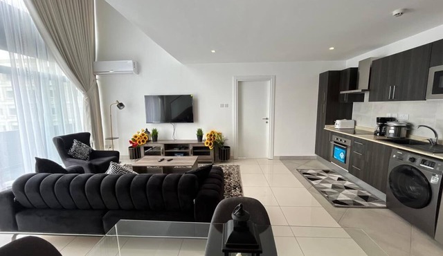 Charming Embassy Gardens 2-bedroom D-Plus Apartment in Accra