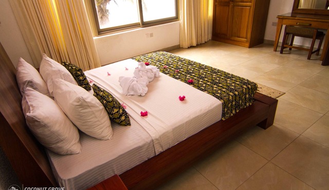 Coconut Grove Beach Resort