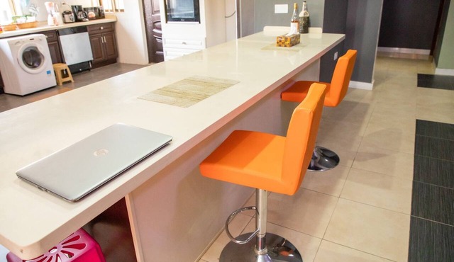 Comfy, Cozy Villa Nr 5 Beaches & Seaside-Family & Business GetAway; Stay 4 Cheap in Prampram