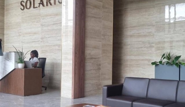 Cozy 1-bedroom apartment in beautiful Accra with AC and gym in Accra