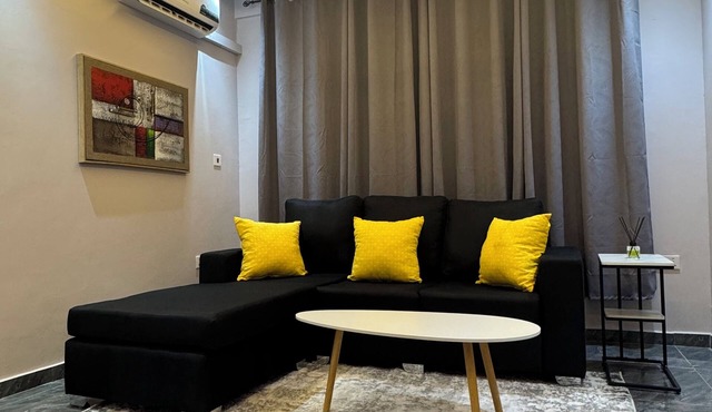 Cozy 2 bedroom apartment located in the centre of Accra. Very family friendly in Adenta Municipality