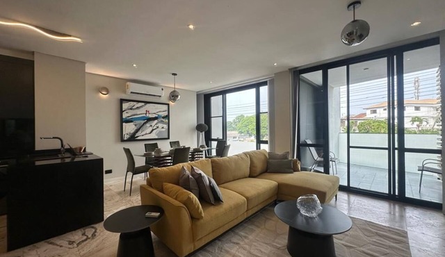 Cozy 2BR Apartment in Upscale Labone, Accra - (Renner’s Place)