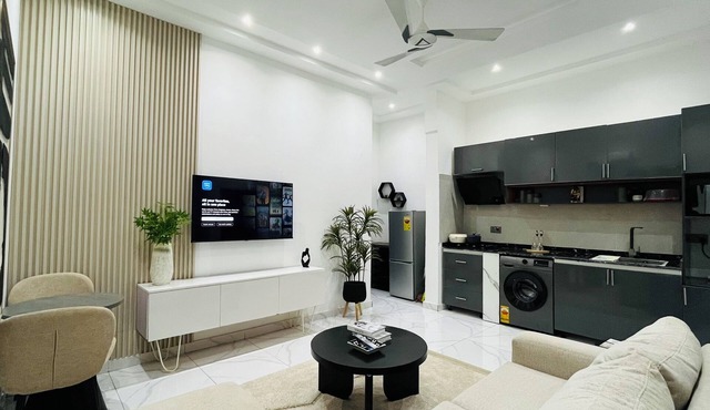 Cozy Elegant Condo 1BR Apartment