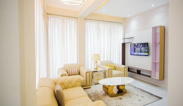 Elegant Two Bedroom Apartment at Silicon Square