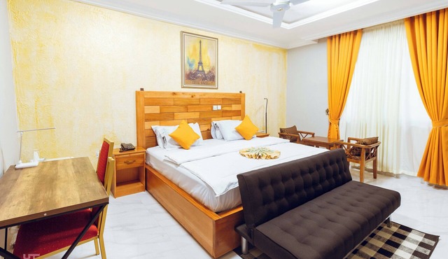 Excelsa Lodge