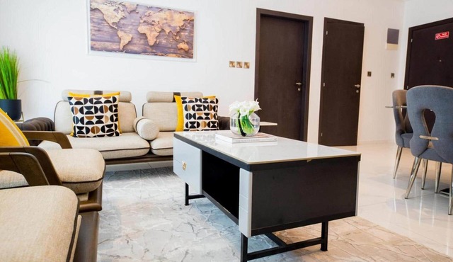 G&L Luxury at The Signature Apartment 2 BR