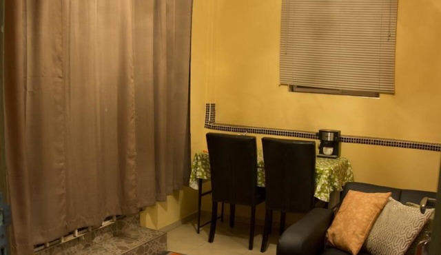 Jesiwa B's Little Palace in Accra