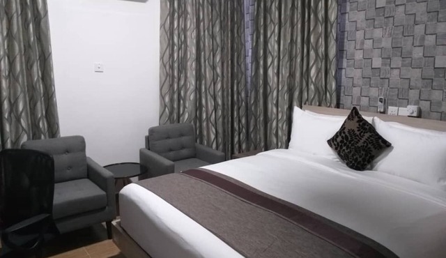 Jeyads Lodge