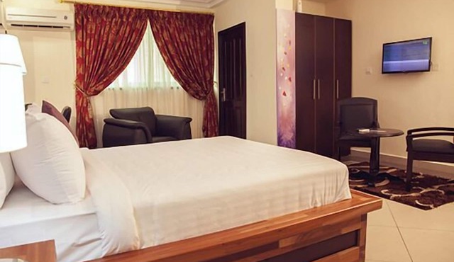 Kingstel Hotel