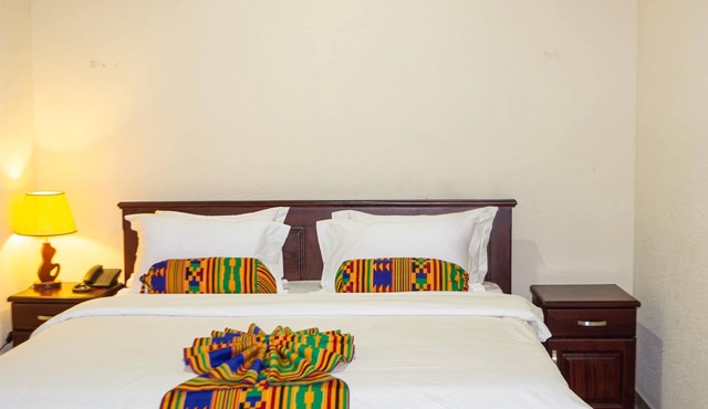 Lou Ralph Hotel in Accra