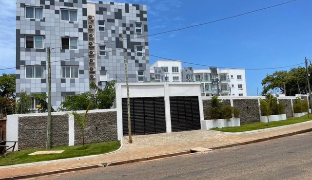 Luxurious 2 Bedroom Apartment at Henrietta's Residence Cantonments in Accra