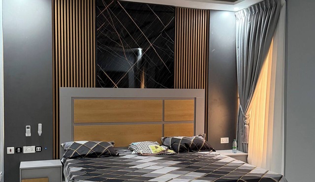 Luxury 2-Bedroom Retreat with Modern Amenities in Dansoman