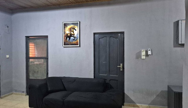 Luxury 3 bed house, closer to the beach and airport
