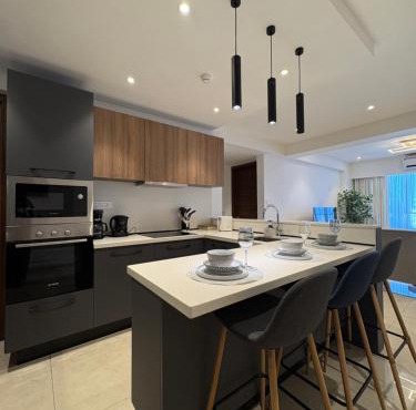 Luxury at Solaris Appartment