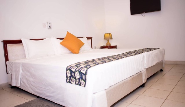 Mikaddo City Inn