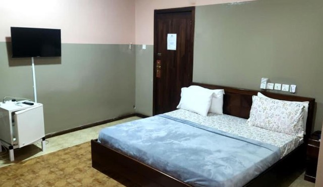 NHYIRA Hotel