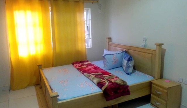 Nyaboa Hotel