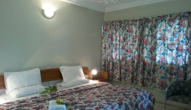 Paradise Resort, Lake Bosomtwe