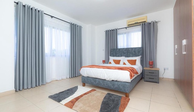POLO HEIGHTS-Sky Suites