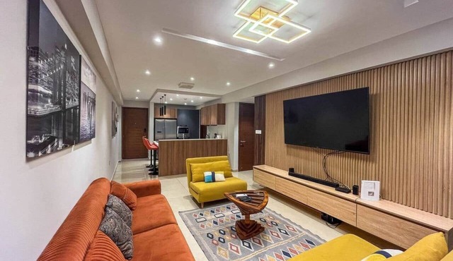Solaris Luxury Residence | Osu Pool Gym