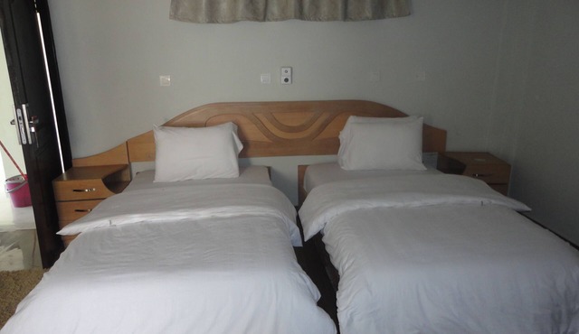 Tenack Beach Resort & Hotel