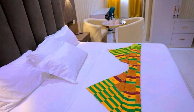 Texas Royal Lodge-Hotel in Amasaman