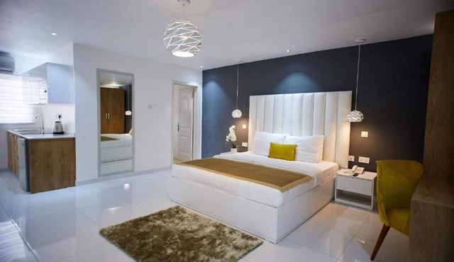 The Cabin Hotel
