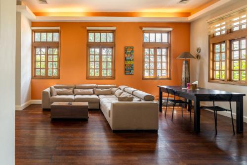 The Governors Retreat - Olma Hotel and Suites