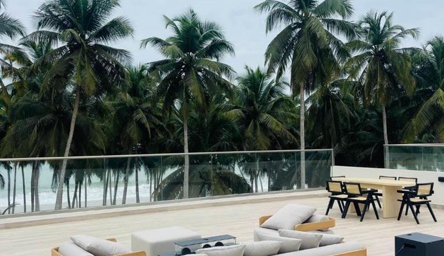 Villa Saints- Private ocean front beach villa near Elmina in Komenda