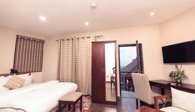 Volta Serene Hotel