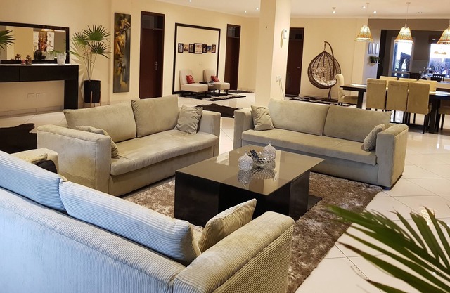 Master Room in Designer & Serviced Apartment.