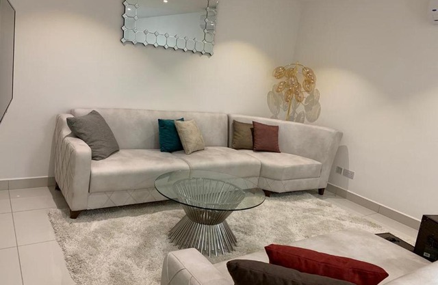 Plush 2 bed Apartment in Embassy Gardens, Accra