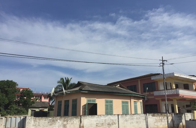 Space In Osu-Ghana. 10 minute drive from the airport