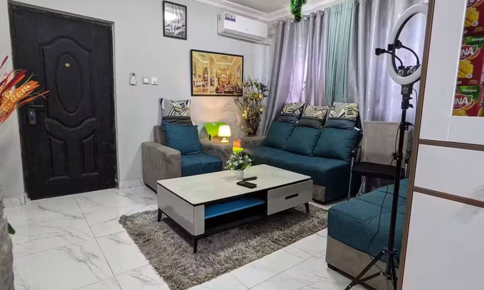 Santeo Apartment | 2 Bedrooms and A Hall Accra