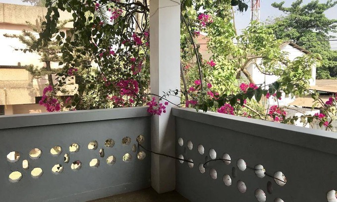 Dzorwulu Bed & Breakfast | 50 m² Bed and breakfast ∙ 127 guests